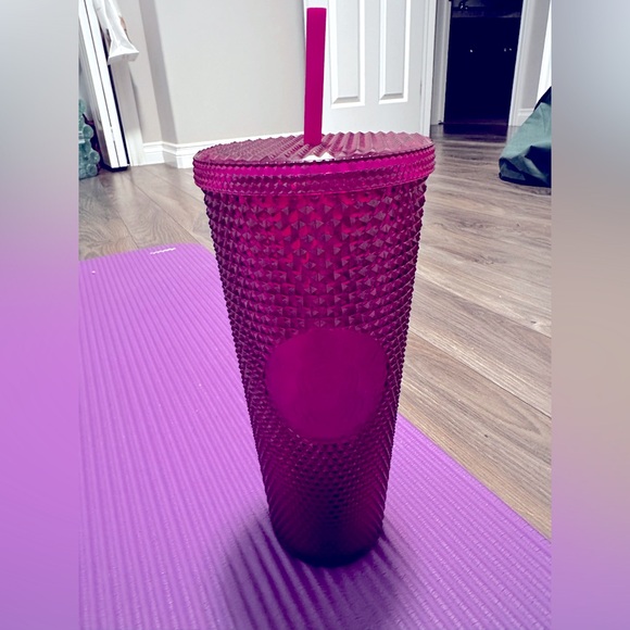 BNWT Venti Starbucks Berry Pink Bling Studded Tumbler - Picture 1 of 3
